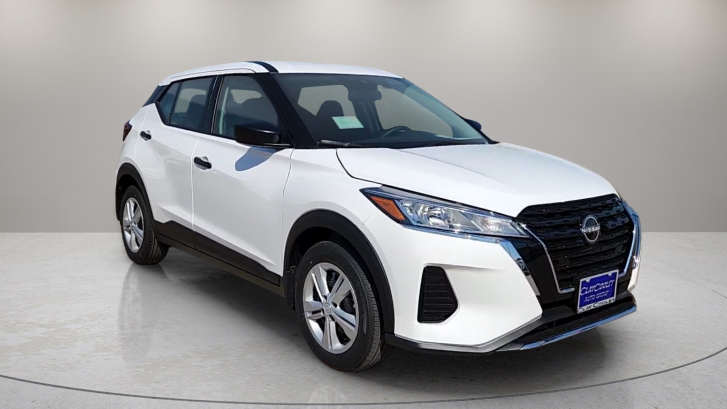2025 Nissan Kicks Play