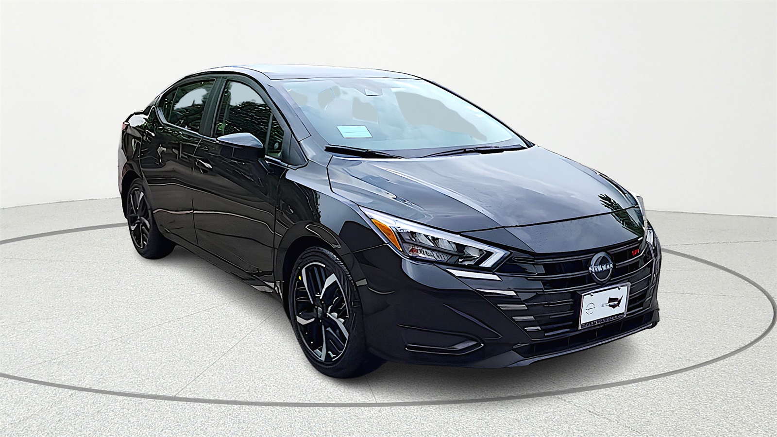 2025 Nissan Versa 1.6 SR