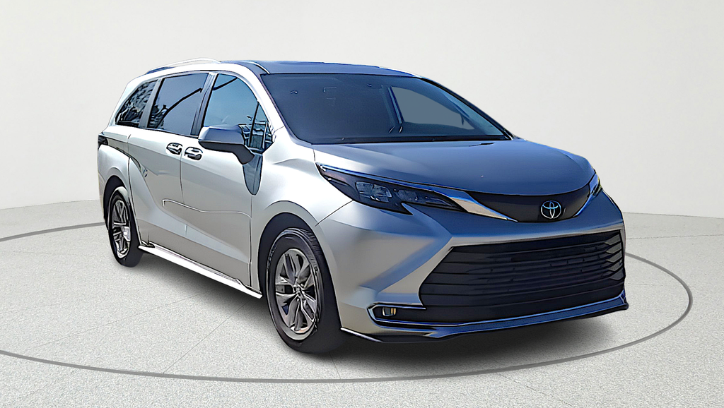 2024 Toyota Sienna XLE