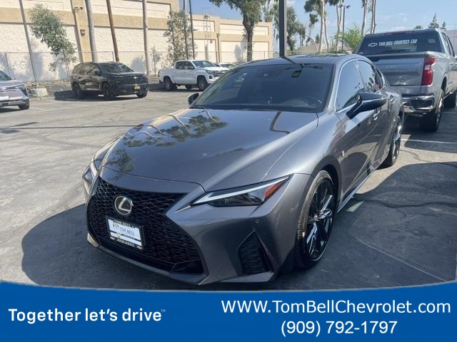 2022 Lexus IS