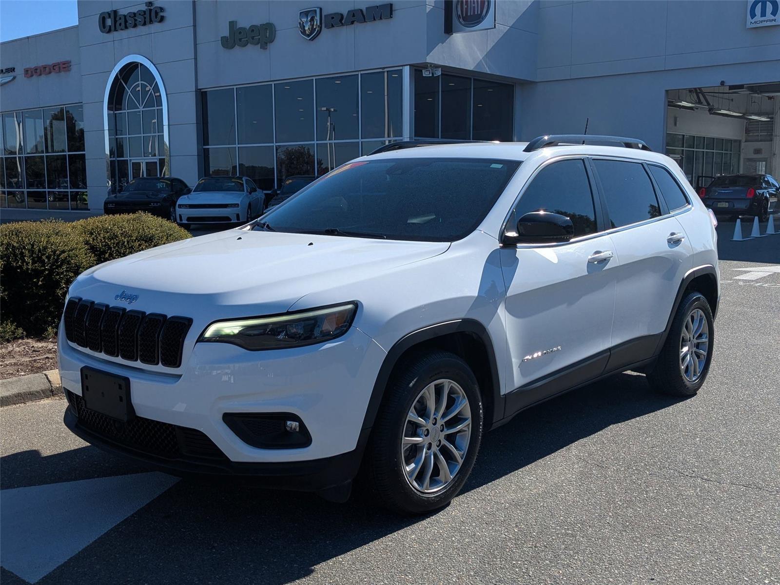2022 Jeep Cherokee Latitude Lux
