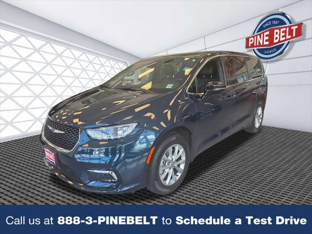 2025 Chrysler Pacifica