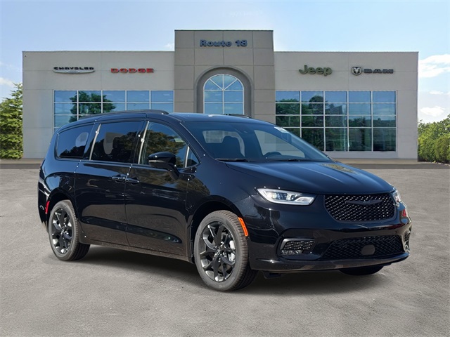 2026 Chrysler Pacifica