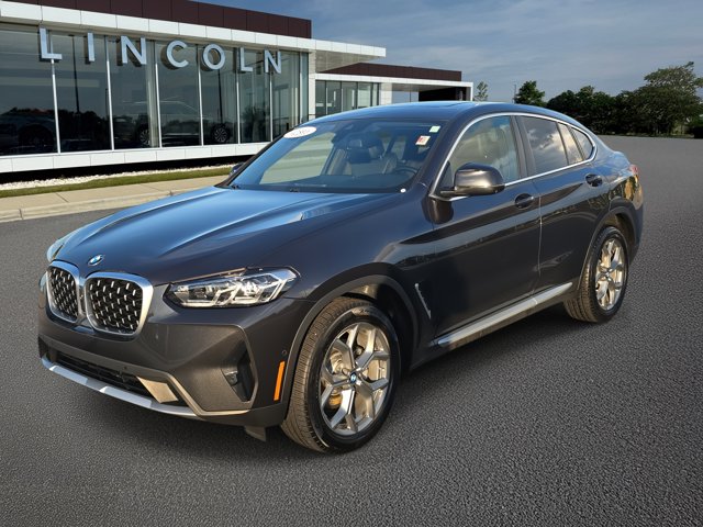 2023 BMW X4