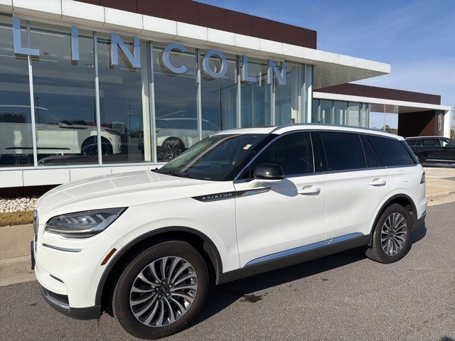 2024 Lincoln Aviator Premiere