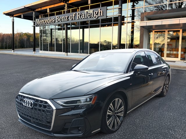 2022 Audi A8