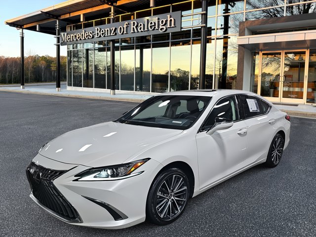 2023 Lexus ES