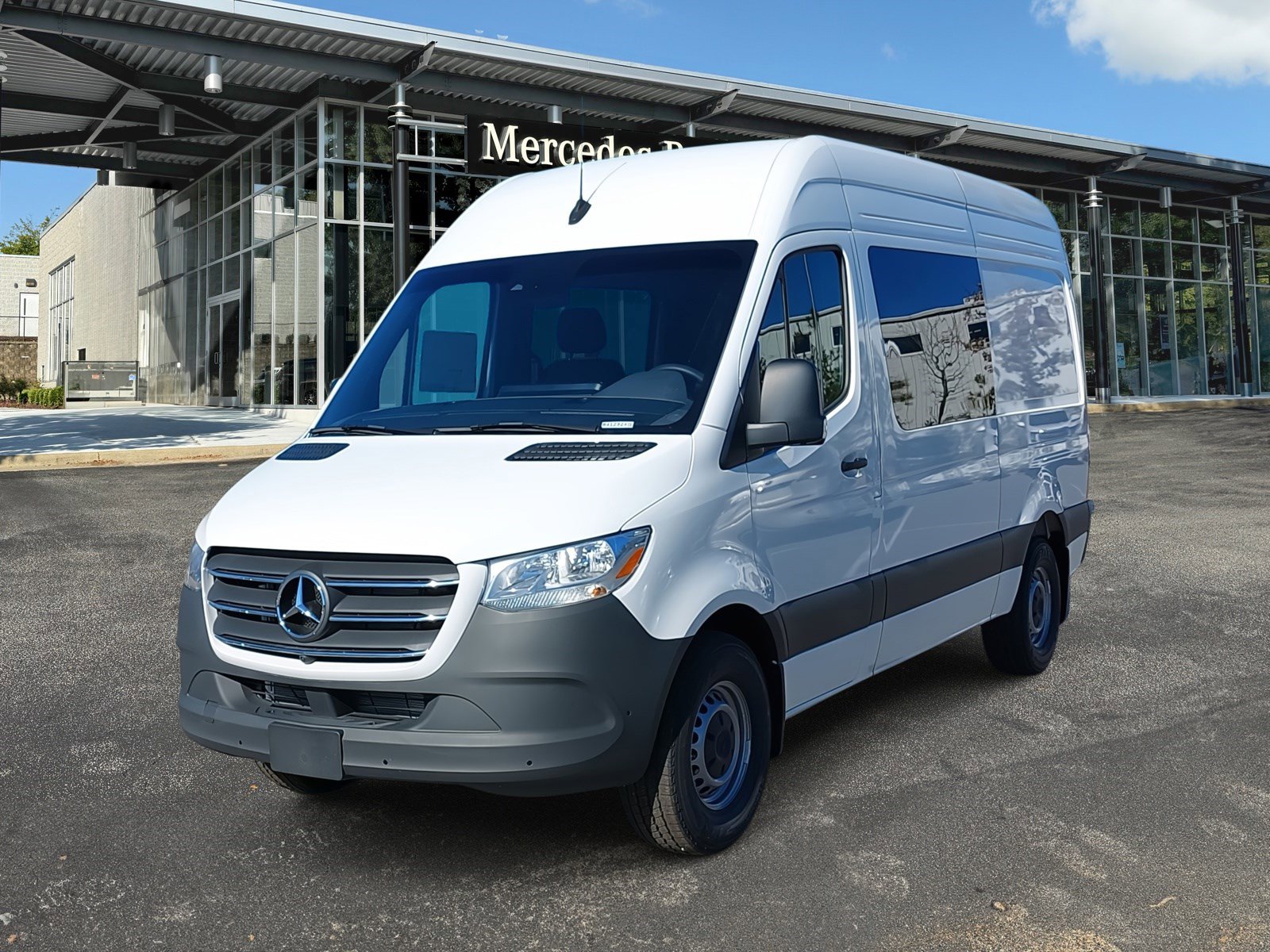 2024 Mercedes-Benz Sprinter Crew Van