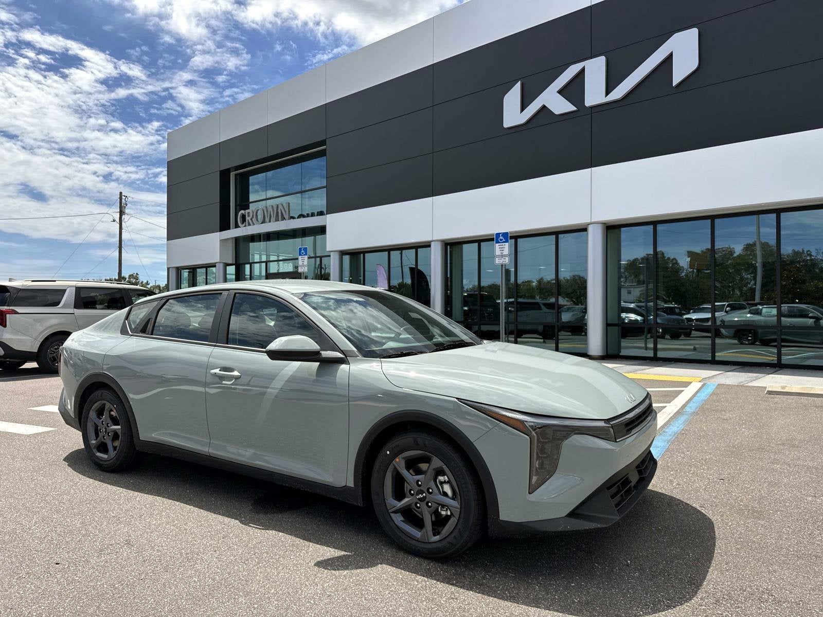 2025 Kia K4