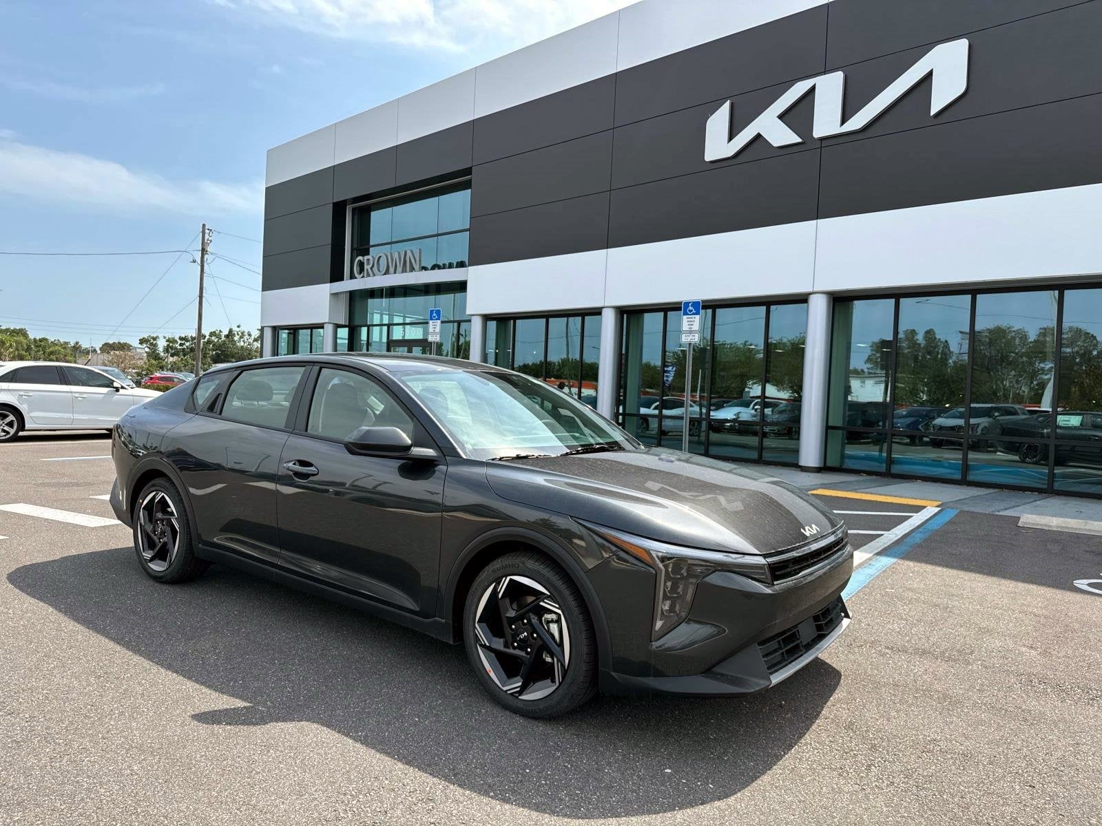 2025 Kia K4