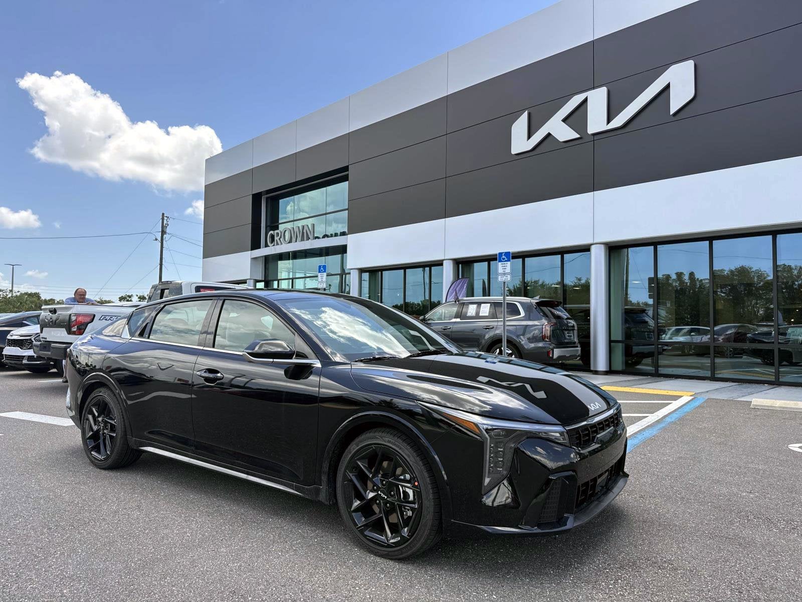 2025 Kia K4