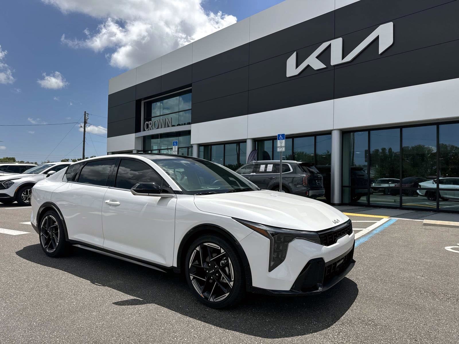 2025 Kia K4