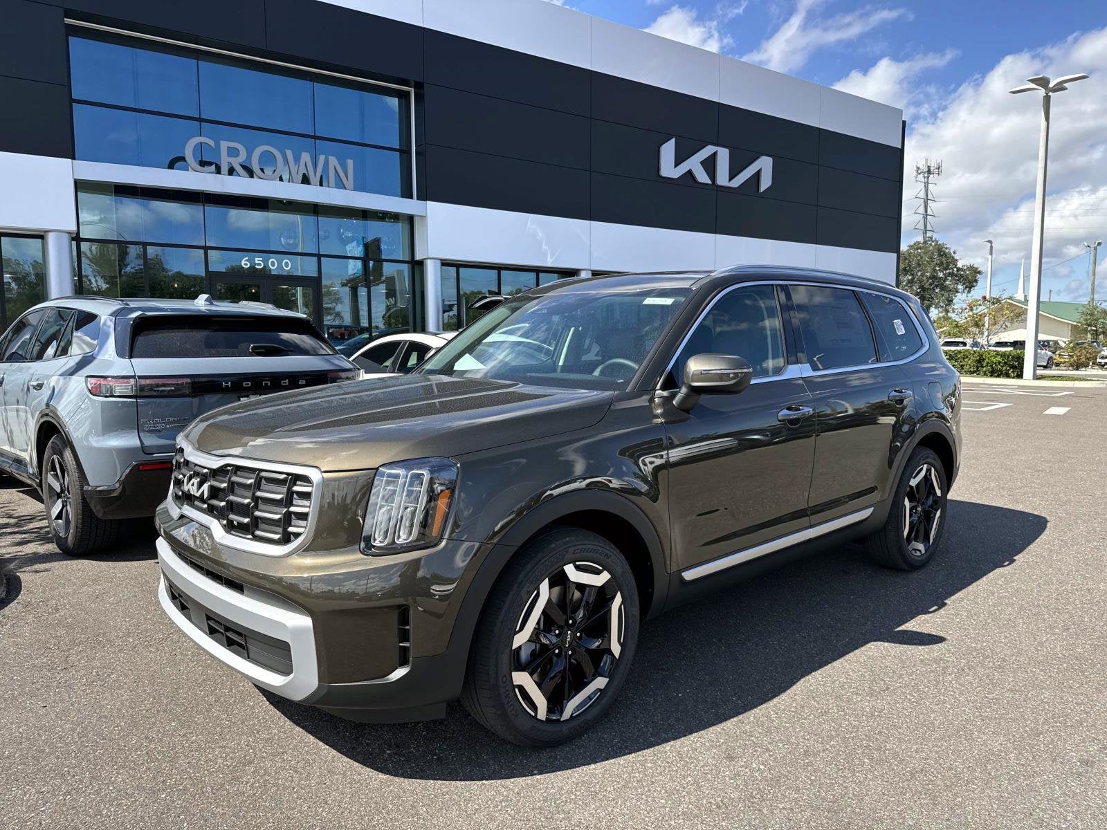 2025 Kia Telluride S