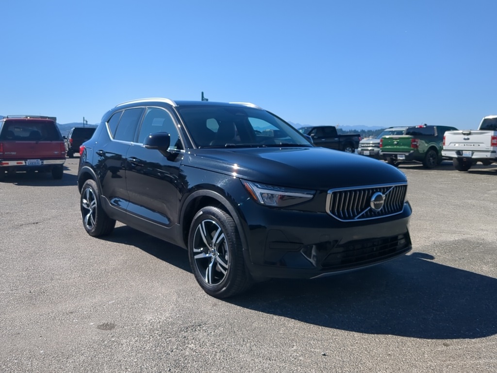 2024 Volvo XC40