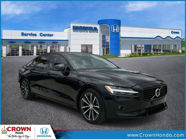 2022 Volvo S60