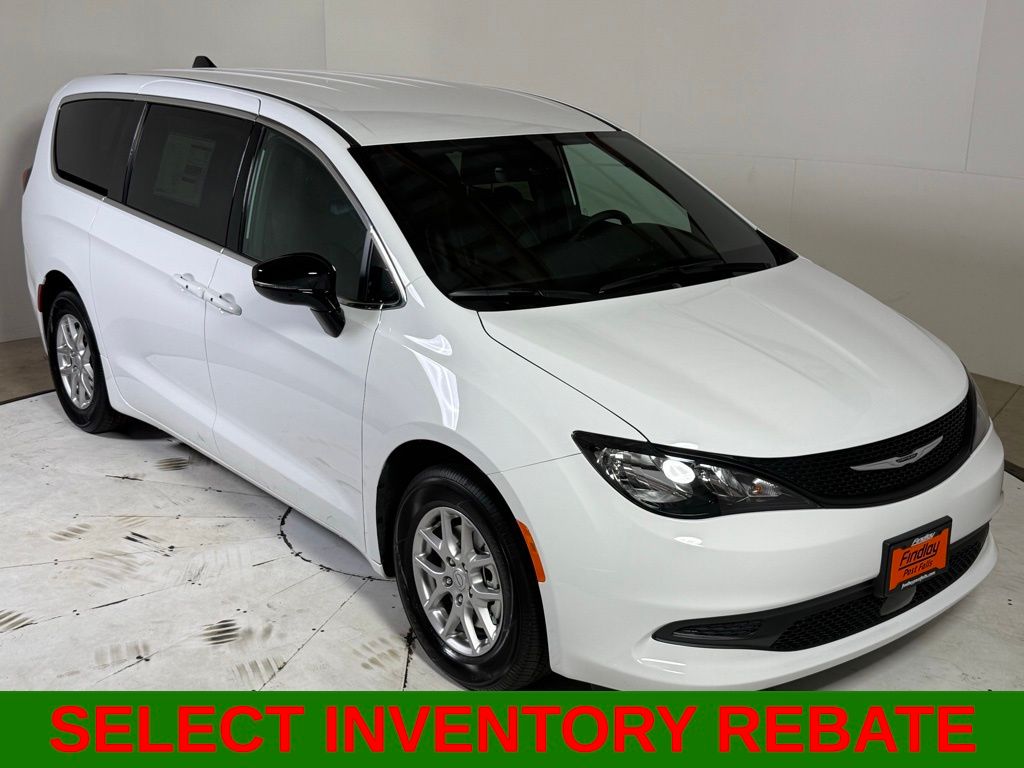 2026 Chrysler Voyager LX