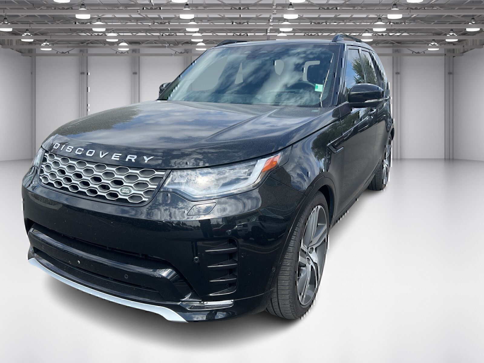 2024 Land Rover Discovery Metropolitan Edition