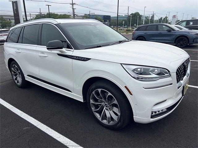 2022 Lincoln Aviator
