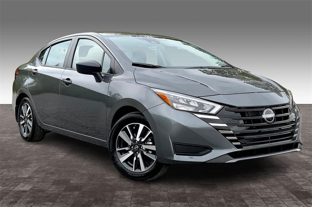 2025 Nissan Versa
