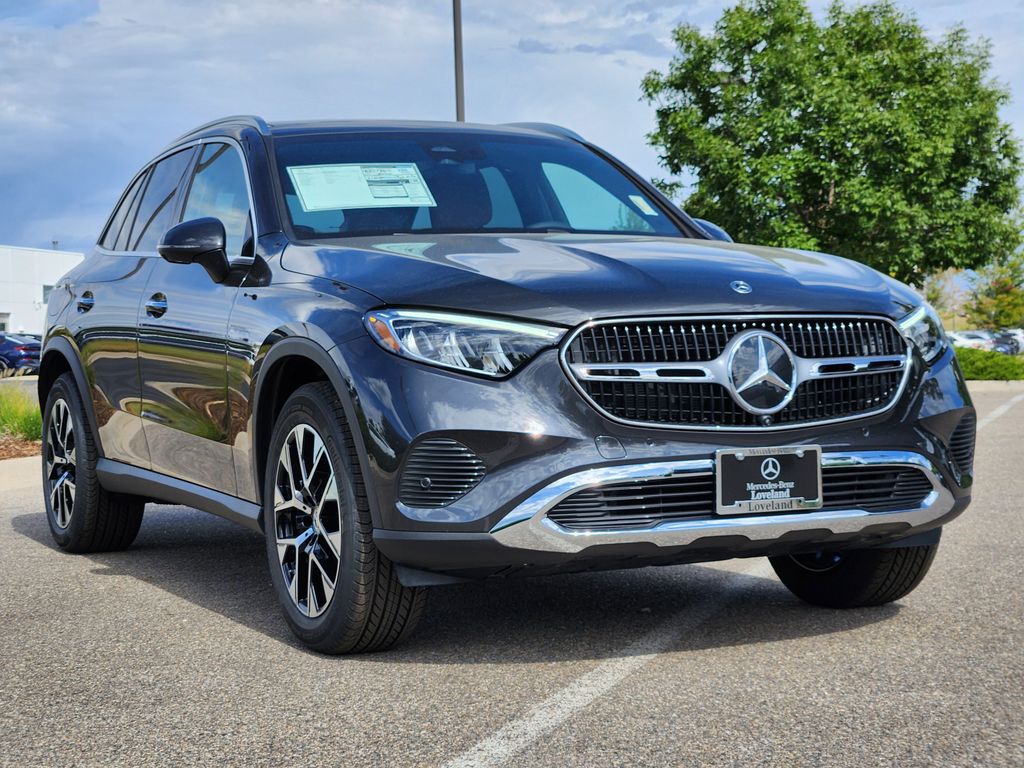 2026 Mercedes-Benz GLC