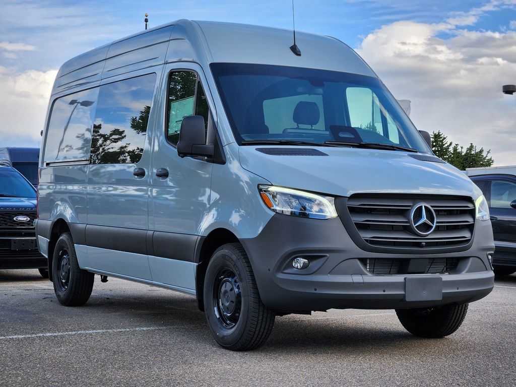 2025 Mercedes-Benz Sprinter Crew Van