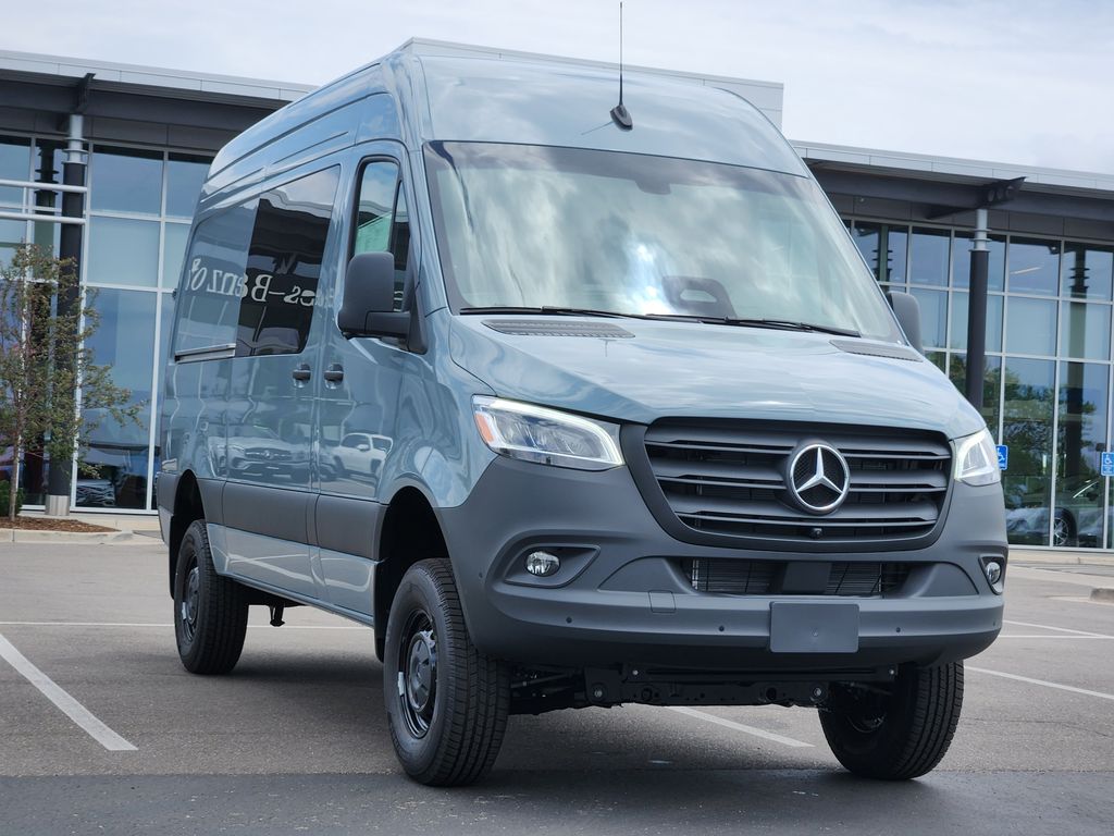 2025 Mercedes-Benz Sprinter Van