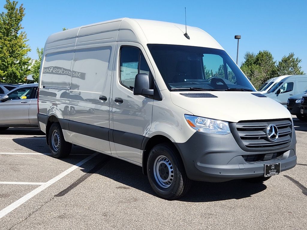 2025 Mercedes-Benz Sprinter Cargo Van