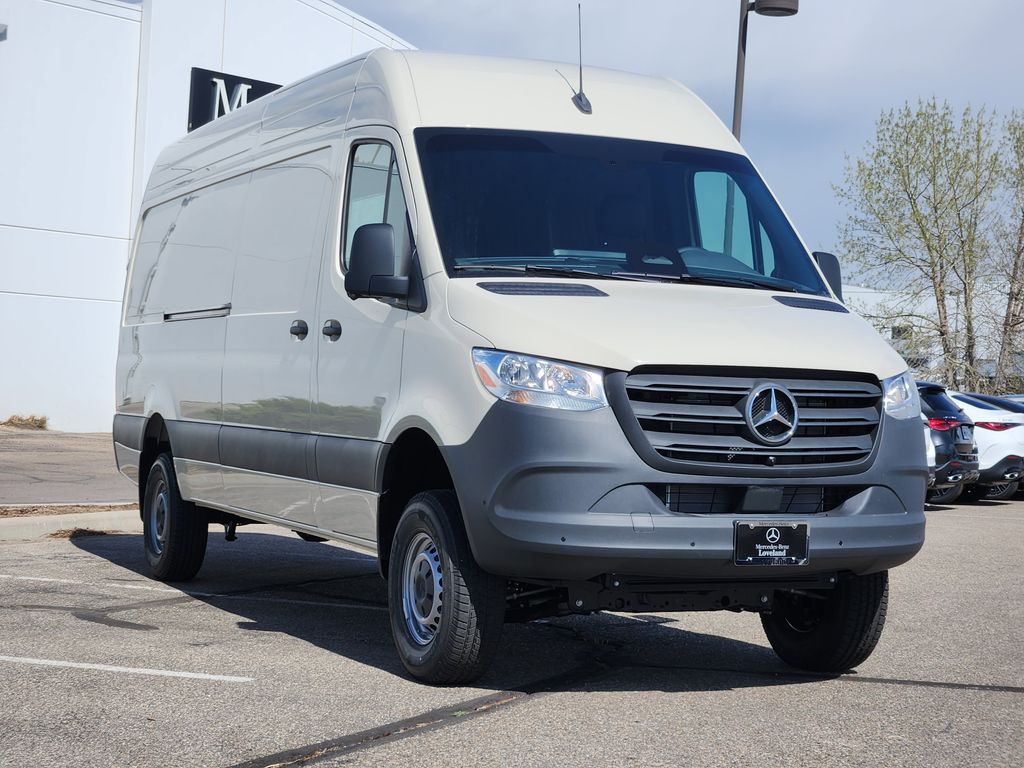 2025 Mercedes-Benz Sprinter Cargo Van