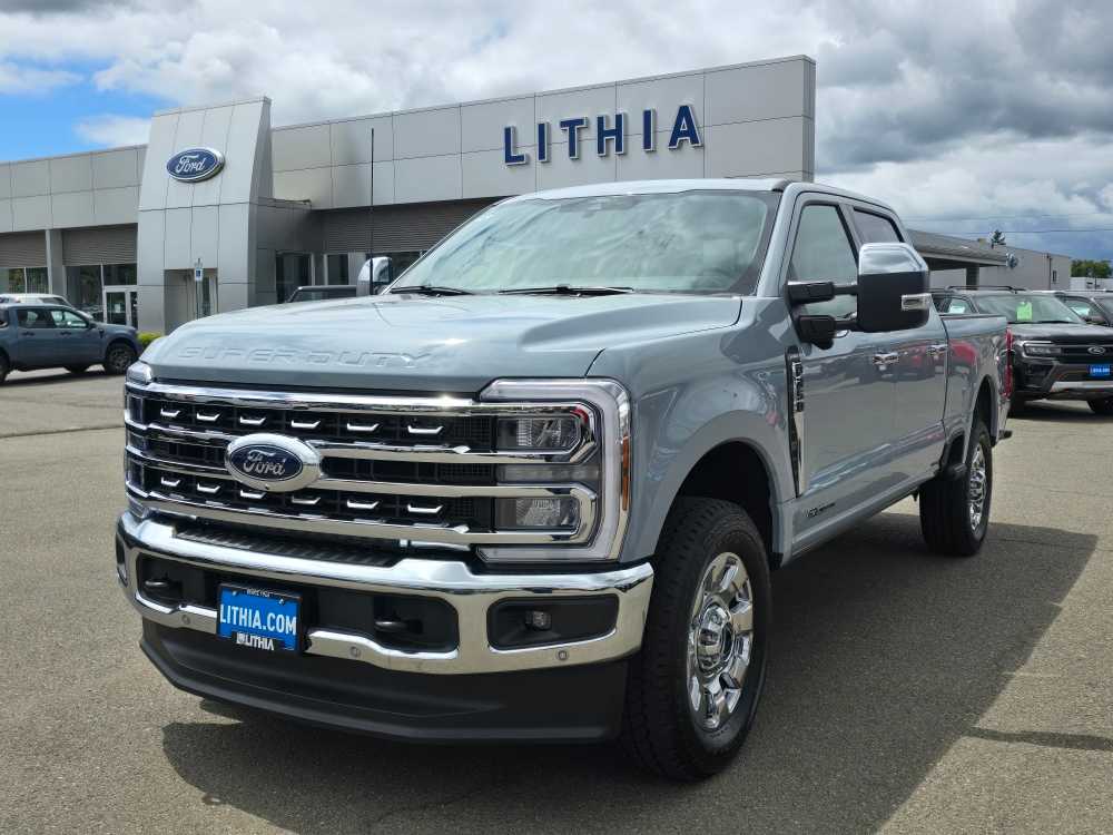 2025 Ford Super Duty F-350 SRW LARIAT
