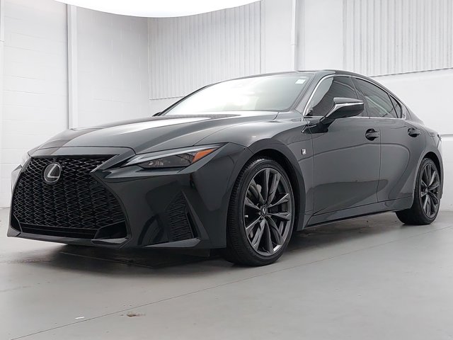 2023 Lexus IS