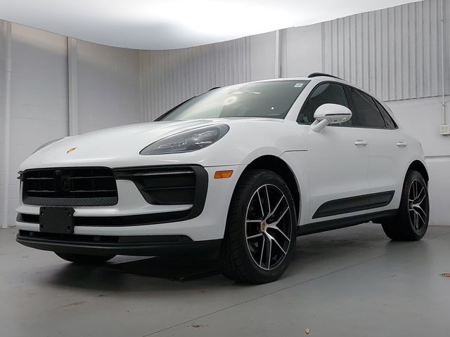 2023 Porsche Macan