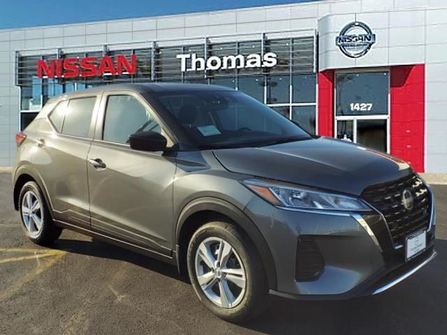 2025 Nissan Kicks Play