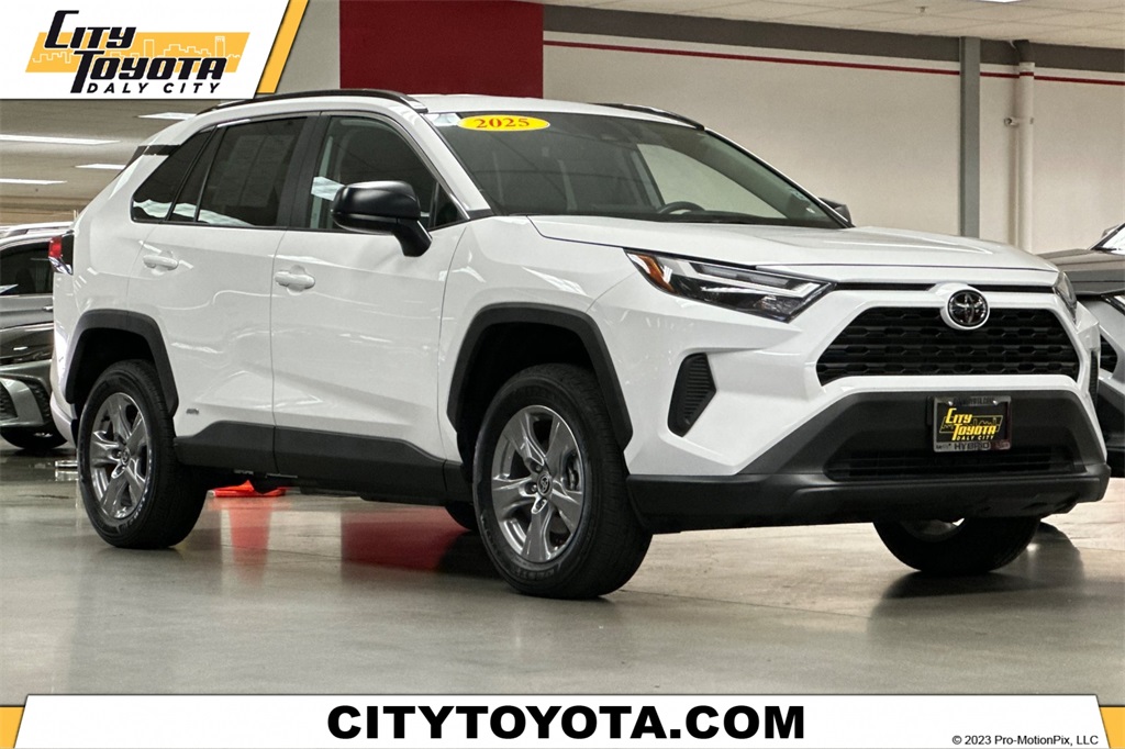 2025 Toyota RAV4