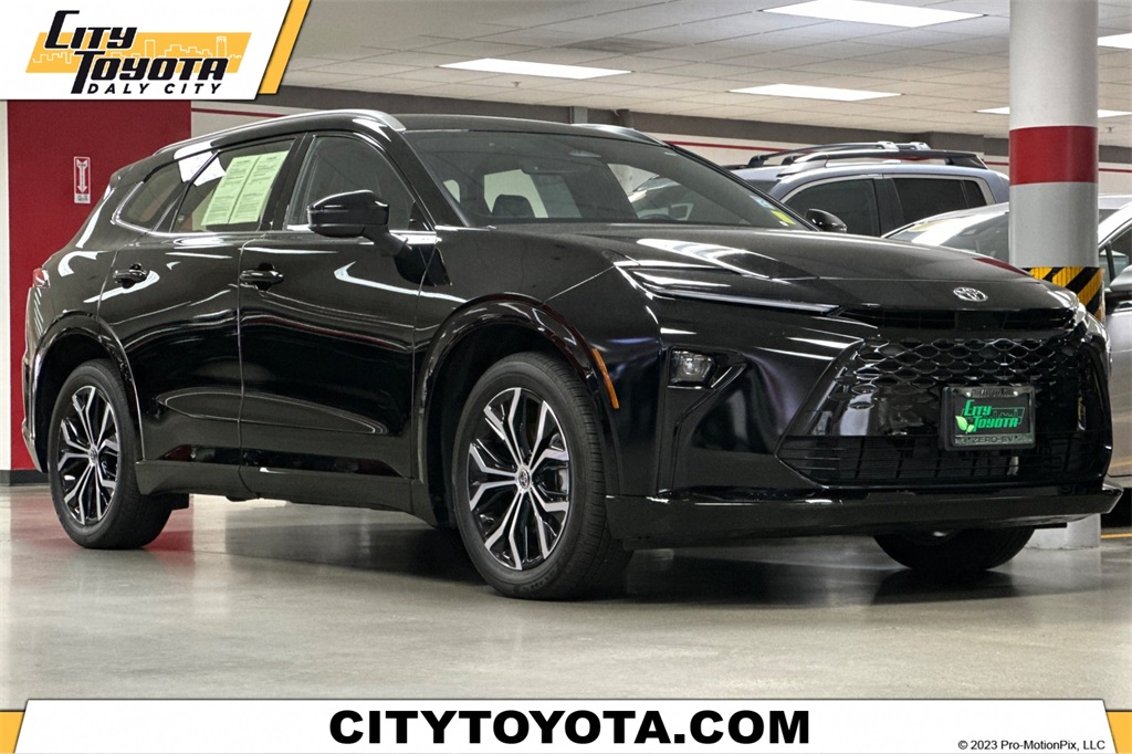 2025 Toyota Crown Signia