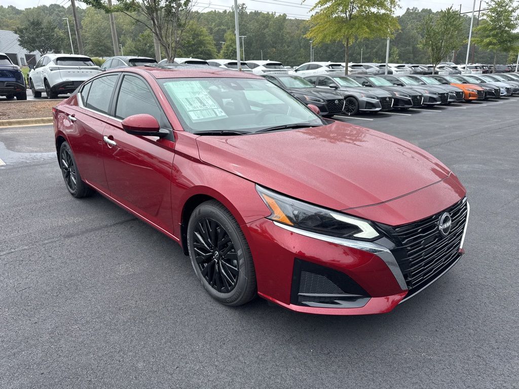 2025 Nissan Altima