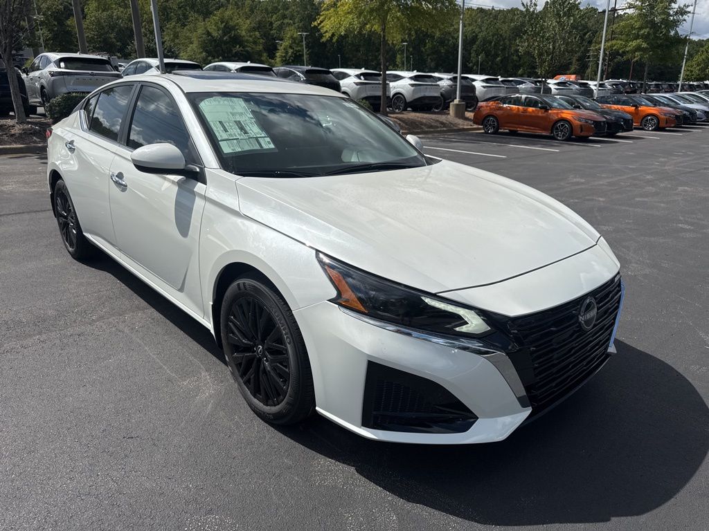 2025 Nissan Altima