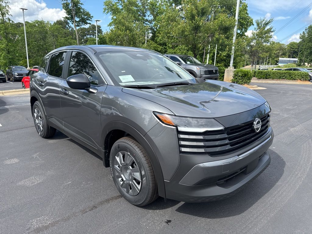 2025 Nissan Kicks