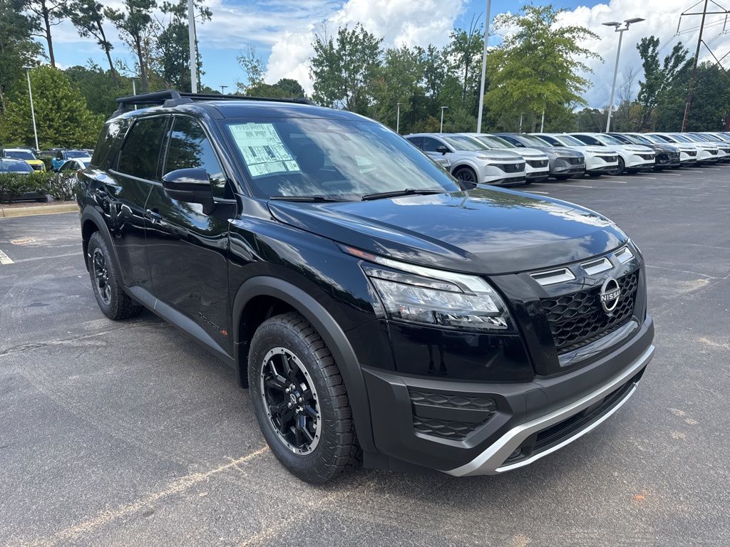 2025 Nissan Pathfinder Rock Creek