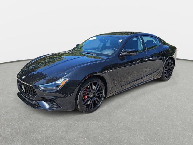 Photo of 2022 Maserati Ghibli Modena Q4