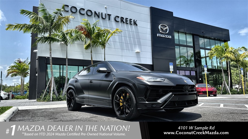 2024 Lamborghini URUS