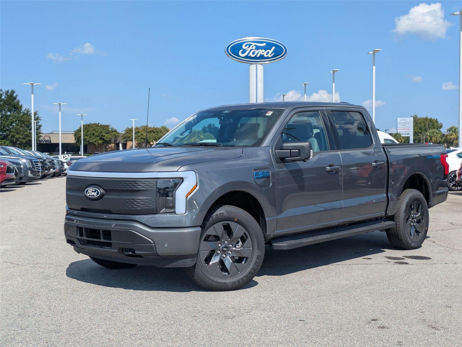 2025 Ford F-150 Lightning