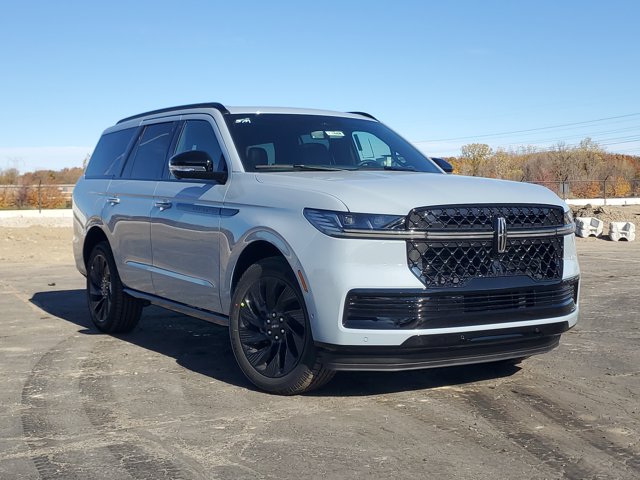 2025 Lincoln Navigator