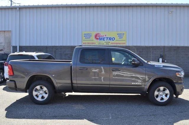 2025 Ram 1500 RAM 1500 BIG HORN CREW CAB 4X4 6'4' BOX