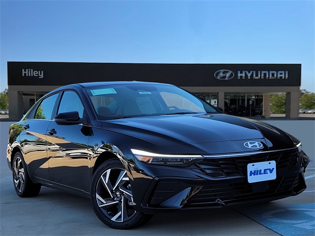 2025 Hyundai Elantra Hybrid