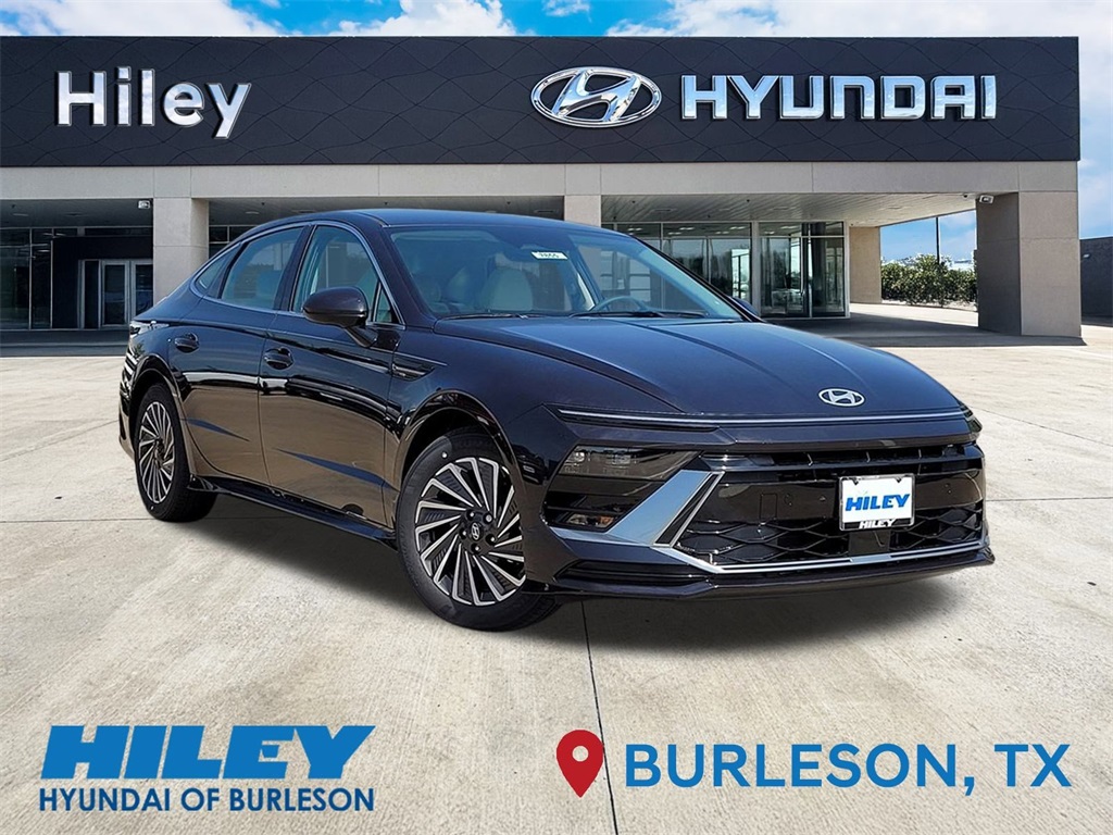 2025 Hyundai Sonata Hybrid
