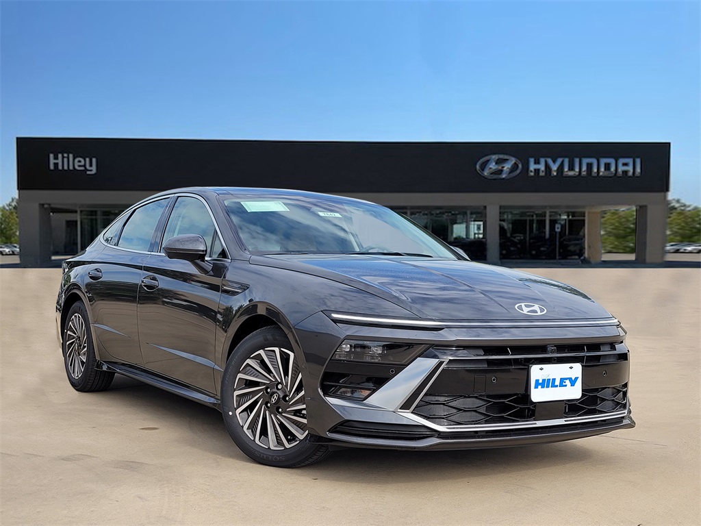 2025 Hyundai Sonata Hybrid