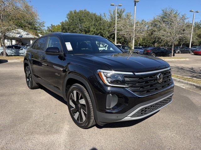 2025 Volkswagen Atlas Cross Sport 2.0T SE w/Technology