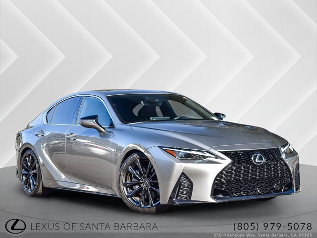 2022 Lexus IS