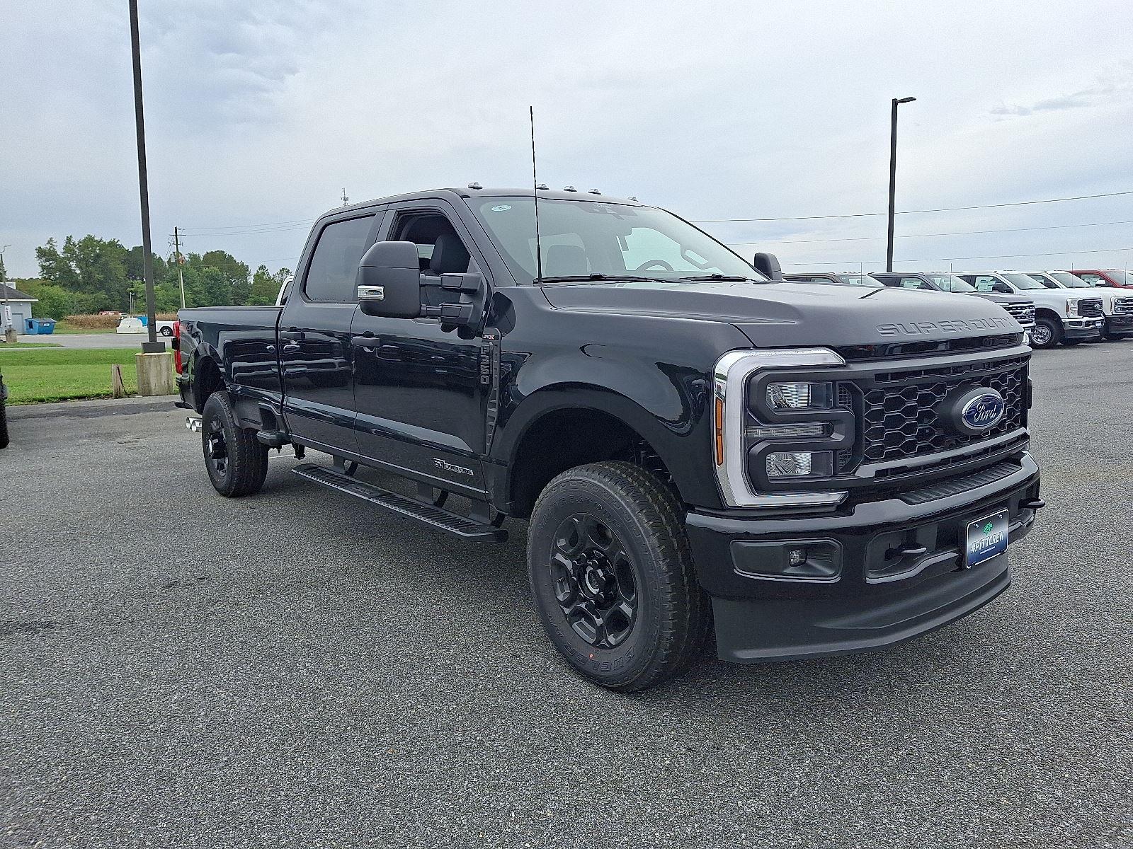 2026 Ford Super Duty F-350 SRW XL