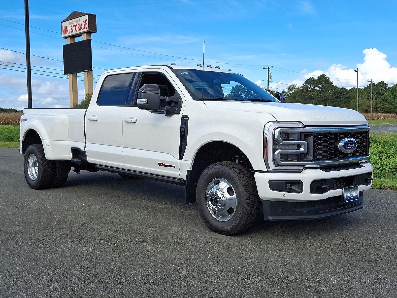 2026 Ford Super Duty F-350 DRW Platinum